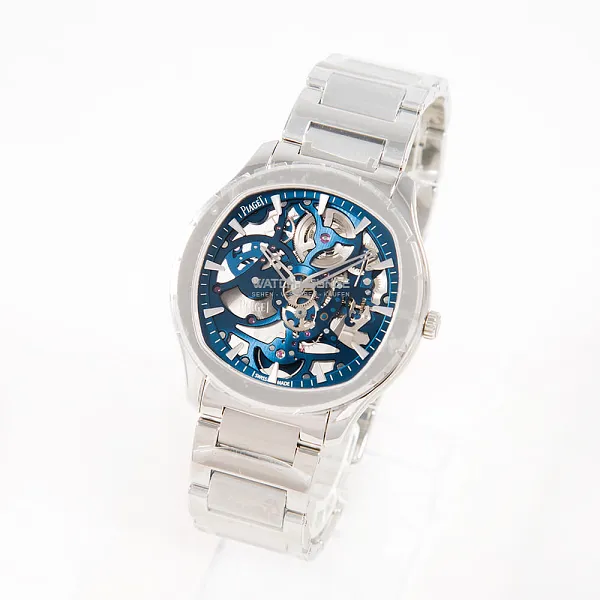 18214_watchlounge_lo.jpg