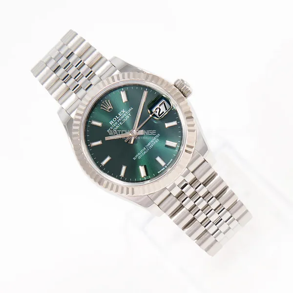 18233_watchlounge_lo.jpg
