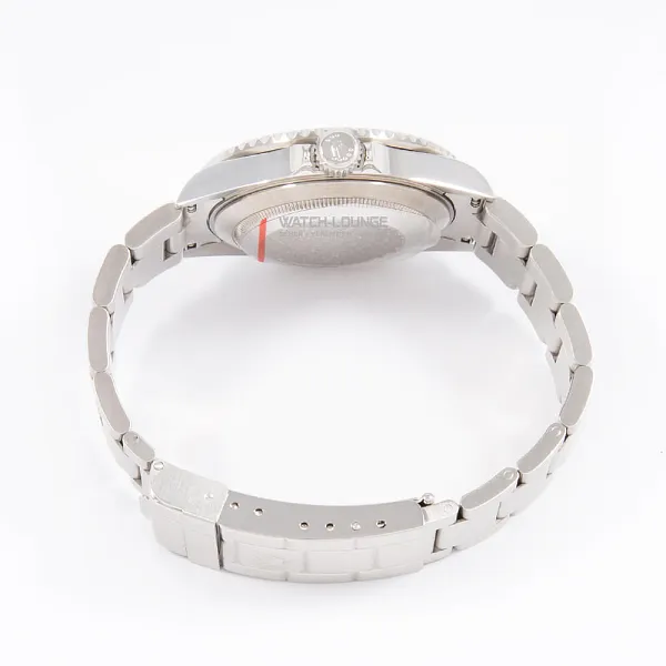 18248_watchlounge_lo.jpg