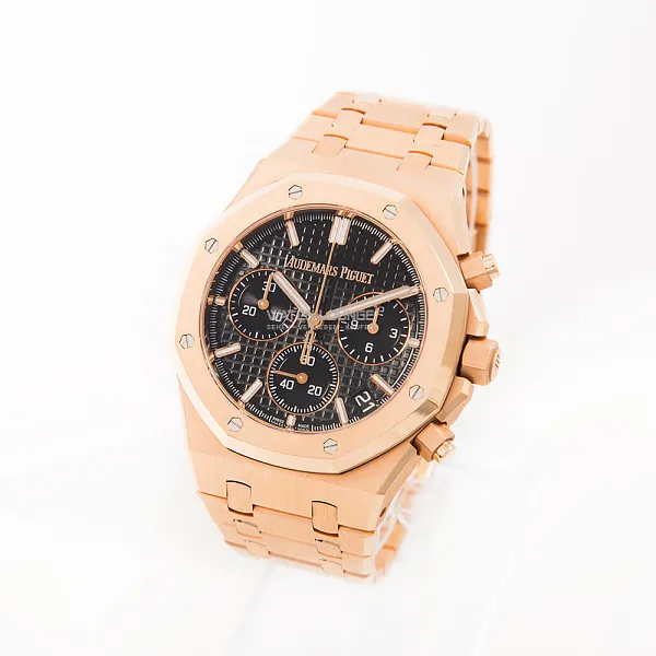 18258_watchlounge_lo.jpg