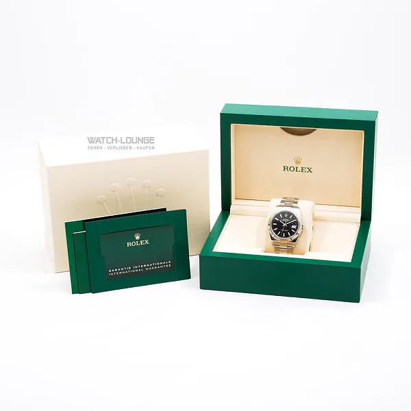 18299_watchlounge_lo.jpg