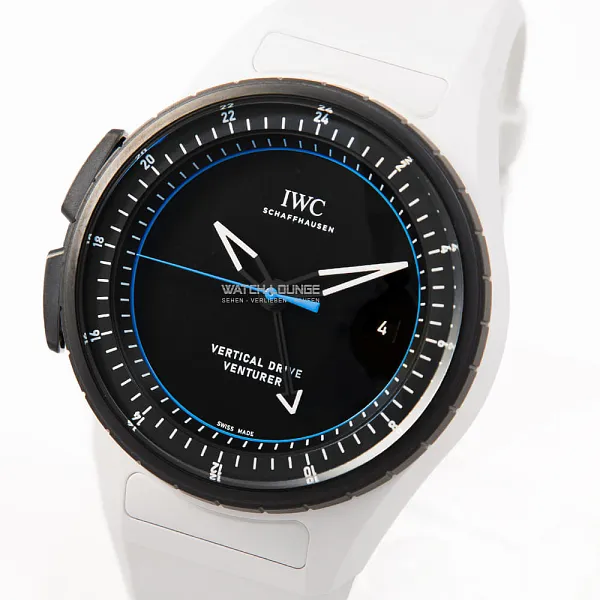 18334_watchlounge_lo_1.jpg