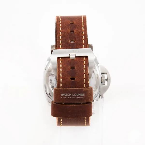 18366_watchlounge_lo.jpg