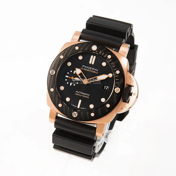 18372_watchlounge_lo.jpg