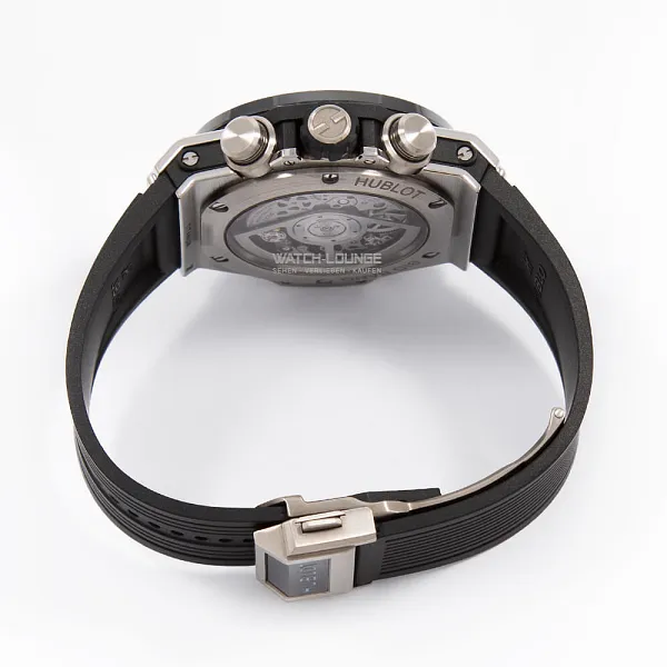18398_watchlounge_lo.jpg