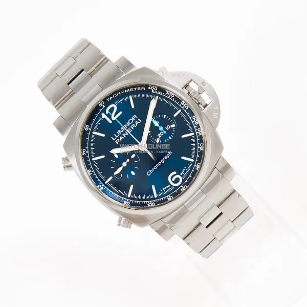 18402_watchlounge_lo.jpg