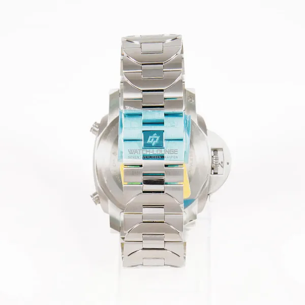 18410_watchlounge_lo.jpg