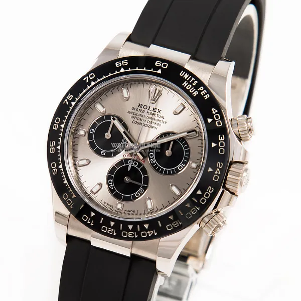 18455_watchlounge_lo_1.jpg