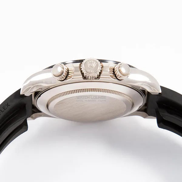 18460_watchlounge_lo.jpg