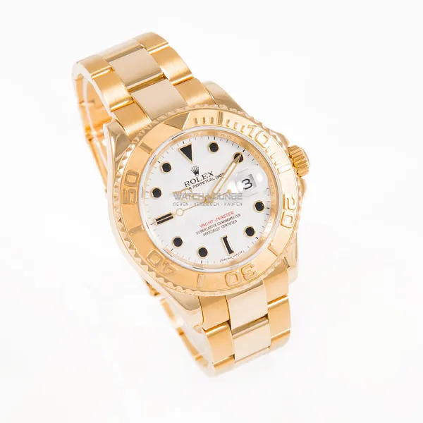 18471_watchlounge_lo.jpg