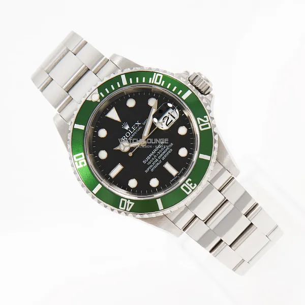 18480_watchlounge_lo.jpg