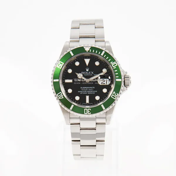 18481_watchlounge_lo.jpg
