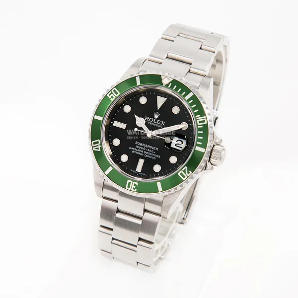 18483_watchlounge_lo.jpg