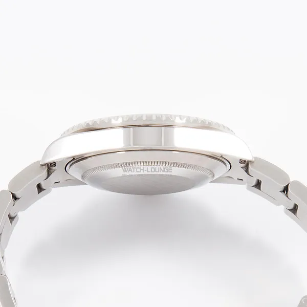 18485_watchlounge_lo.jpg