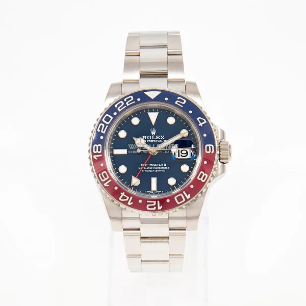 18516_watchlounge_lo.jpg