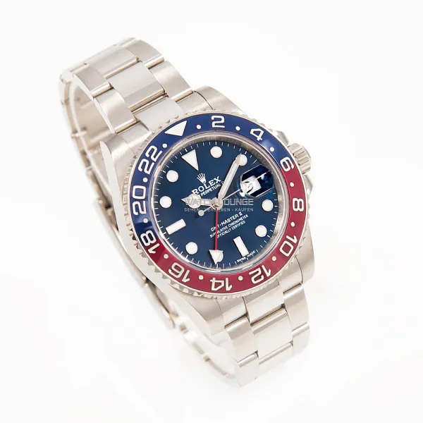 18517_watchlounge_lo.jpg