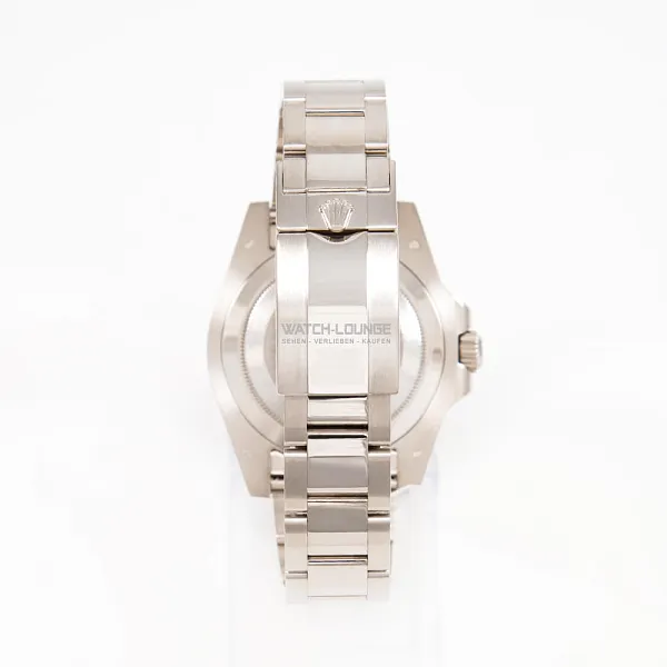 18522_watchlounge_lo.jpg