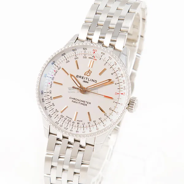18578_watchlounge_lo_1.jpg