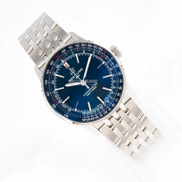 18592_watchlounge_lo.jpg