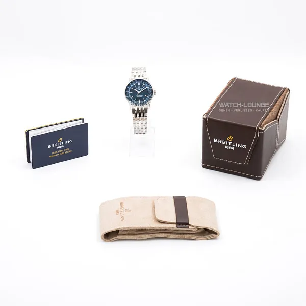 18601_watchlounge_lo.jpg