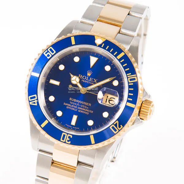 18628_watchlounge_lo_1.jpg