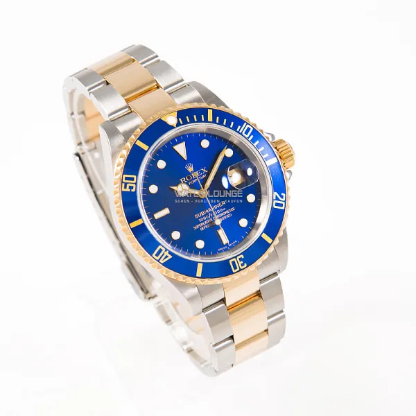 18631_watchlounge_lo.jpg