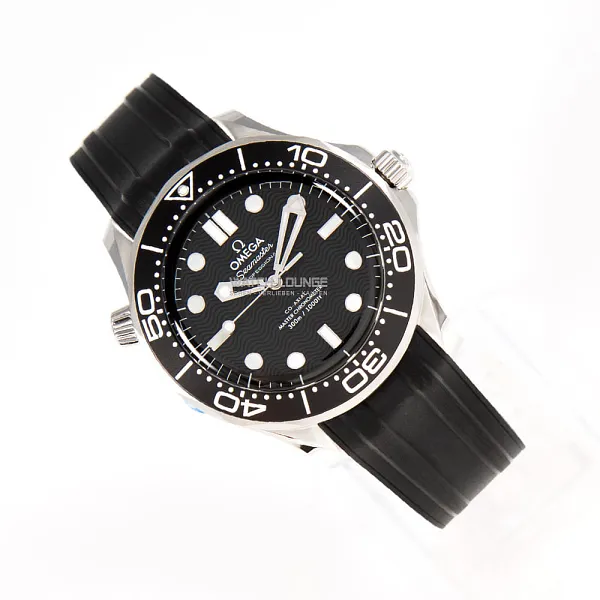 18683_watchlounge_lo.jpg