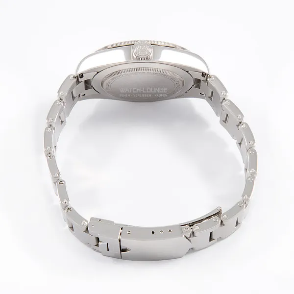 18725_watchlounge_lo.jpg