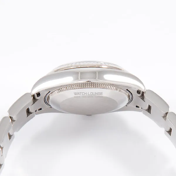 18736_watchlounge_lo.jpg