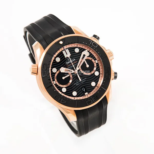 18801_watchlounge_lo.jpg