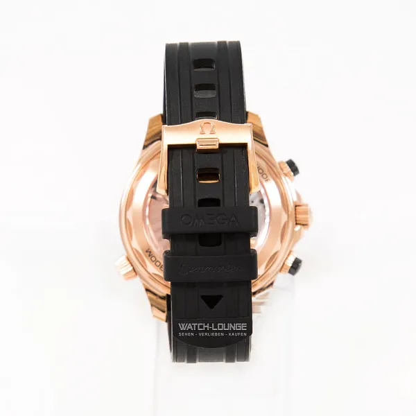 18807_watchlounge_lo.jpg