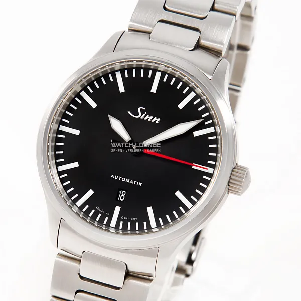 18809_watchlounge_lo_1.jpg