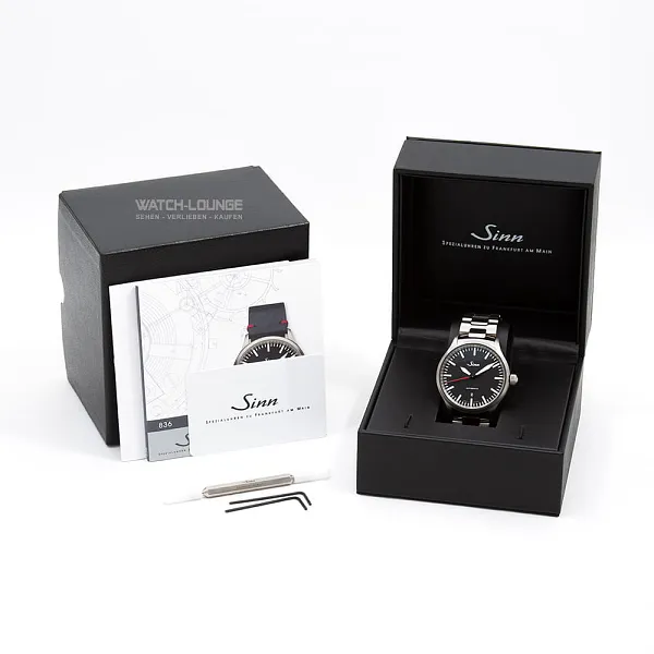18819_watchlounge_lo.jpg
