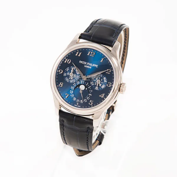 18847_watchlounge_lo.jpg