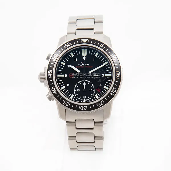 18856_watchlounge_lo.jpg