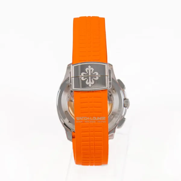 18943_watchlounge_lo.jpg