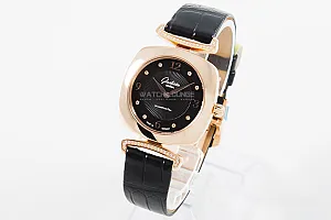 18_070_watchlounge_lo.jpg