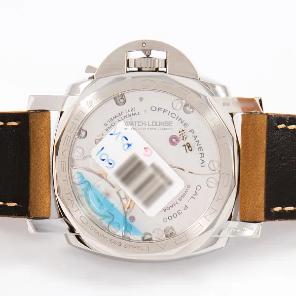 19009_watchlounge_lo.jpg