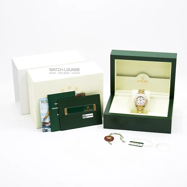 19054_watchlounge_lo.jpg