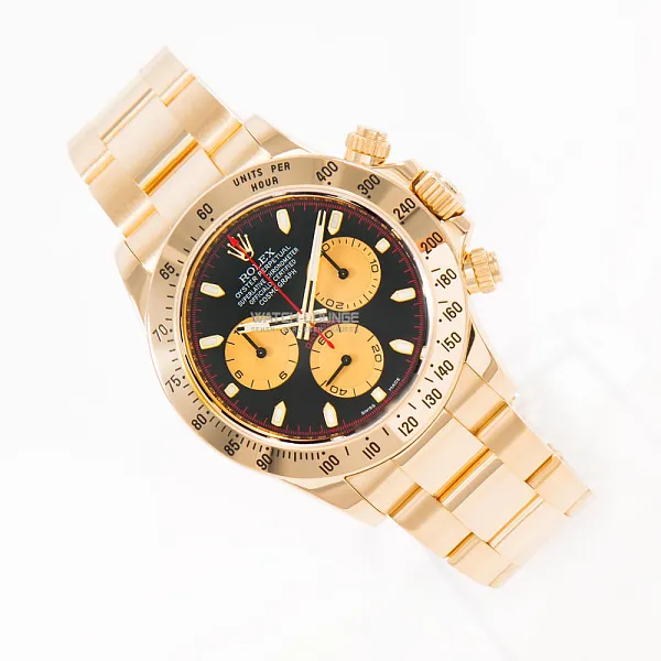 19091_watchlounge_lo.jpg