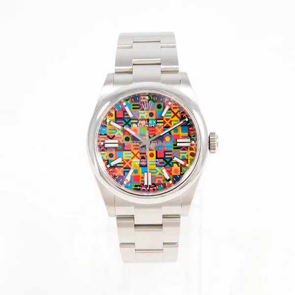 19109_watchlounge_lo.jpg