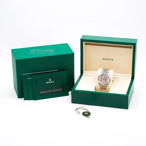 19116_watchlounge_lo.jpg