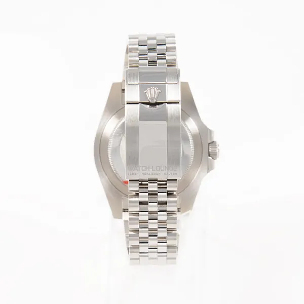 19152_watchlounge_lo.jpg