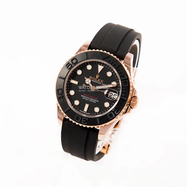 19160_watchlounge_lo.jpg