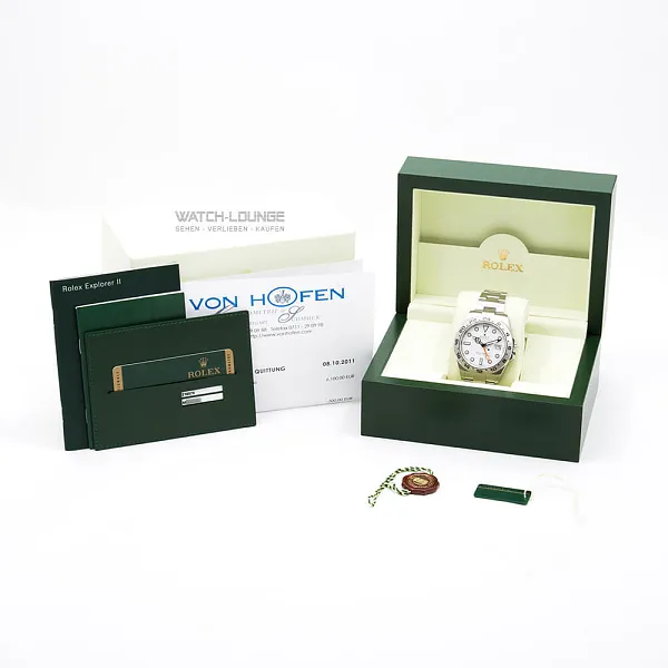 19178_watchlounge_lo.jpg