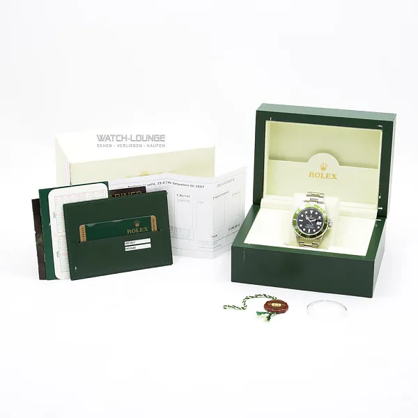 19193_watchlounge_lo.jpg