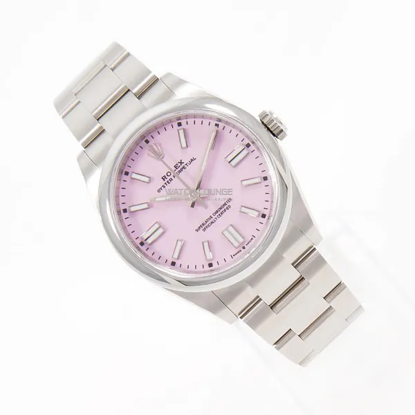 19197_watchlounge_lo.jpg