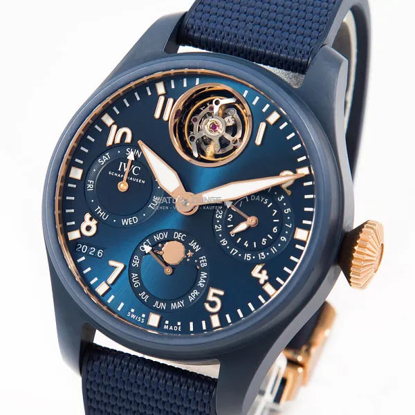 19212_watchlounge_lo_1.jpg