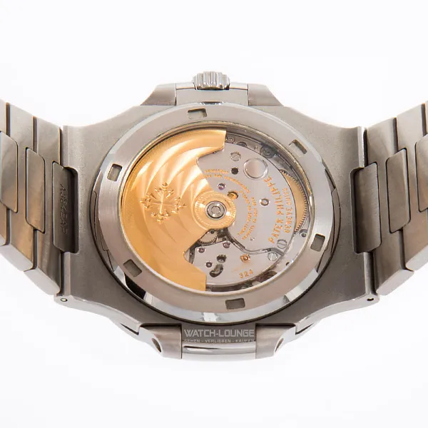 19231_watchlounge_lo.jpg