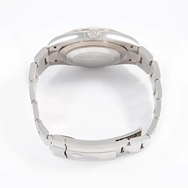 19244_watchlounge_lo.jpg